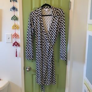 Diane Von Furstenberg Chain Wrap Dress